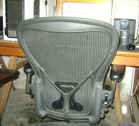 Aeron Review - Image 2